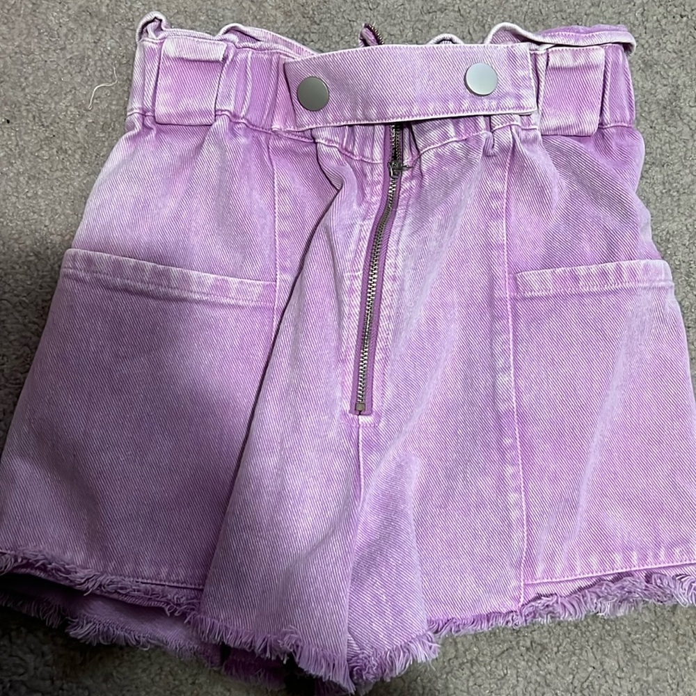 Shorts size small